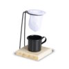 Coador de café em tecido com suporte de madeira
